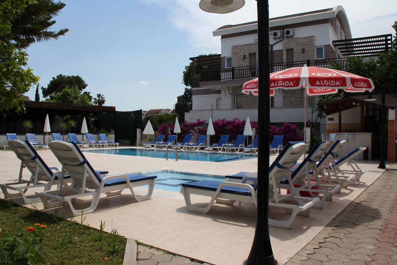 Minta Aparthotel 2*